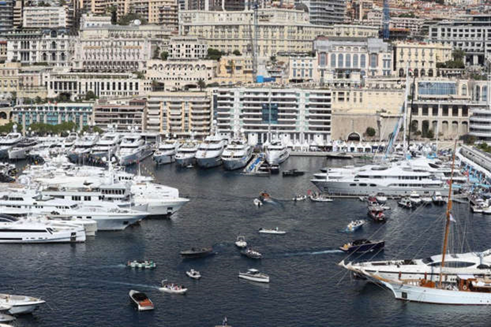 Tài sản của các tỷ phú toàn cầu tăng vọt- Ảnh 1.